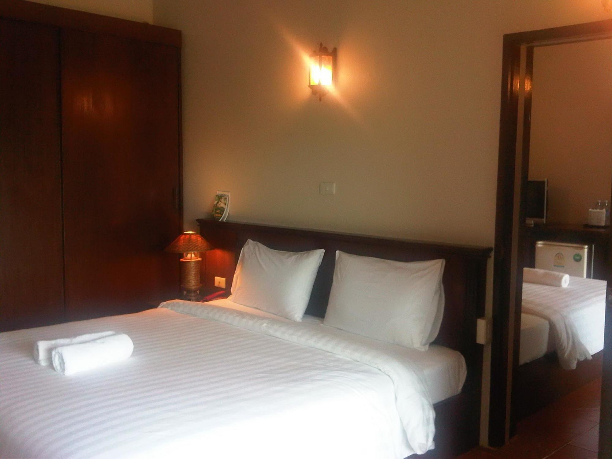 Phaya Inn Lamphun Exterior foto